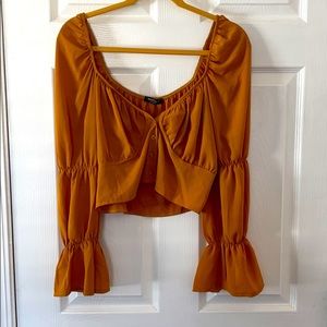 cropped women’s top